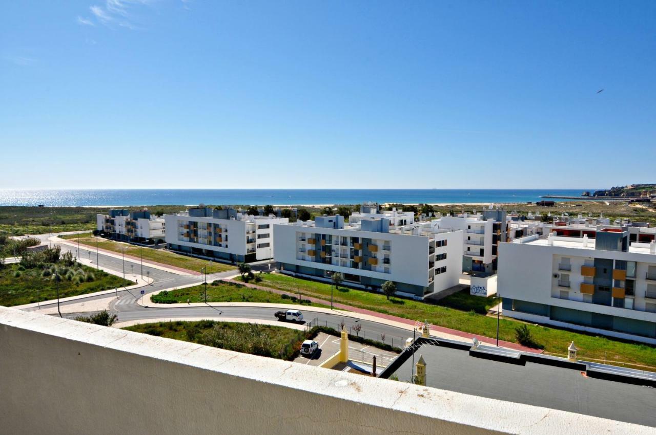 Vue Panoramique Sur Mer Condominio Do Mar ラゴス エクステリア 写真